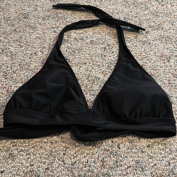 Women’s Old Navy Two Piece - Picture 3 of 3